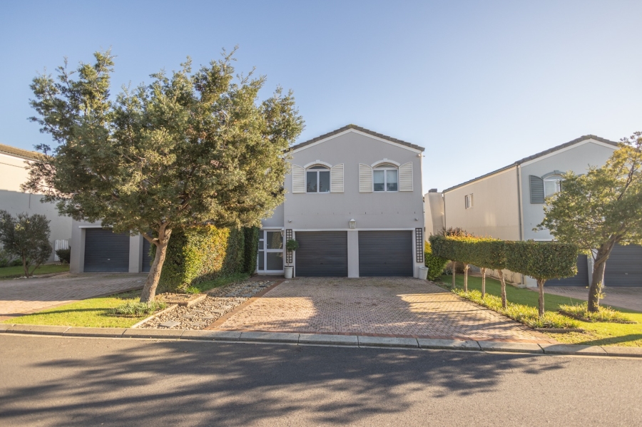 3 Bedroom Property for Sale in Avalon Estate Western Cape